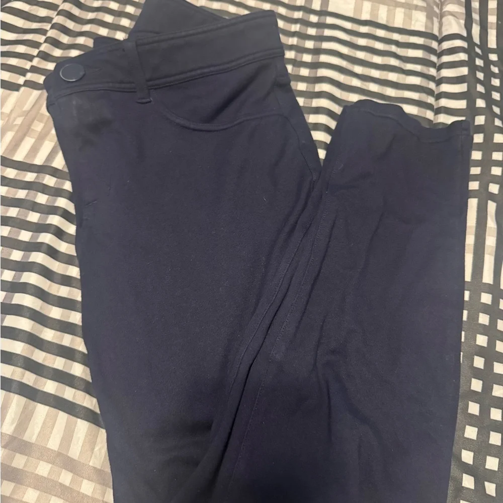 Flattering Navy Blue Seven7 Women’s Leggings – Navy Blue, Size 12 - Picture 2 of 7